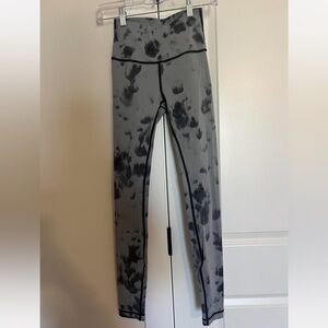 Lululemon Women’s Gray Tie-Dye High-Rise Leggings Size 4